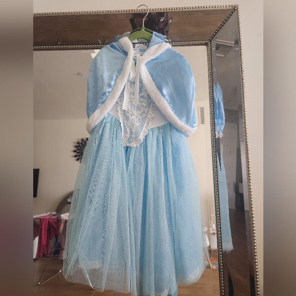 Frozen Elsa dress costume with cape